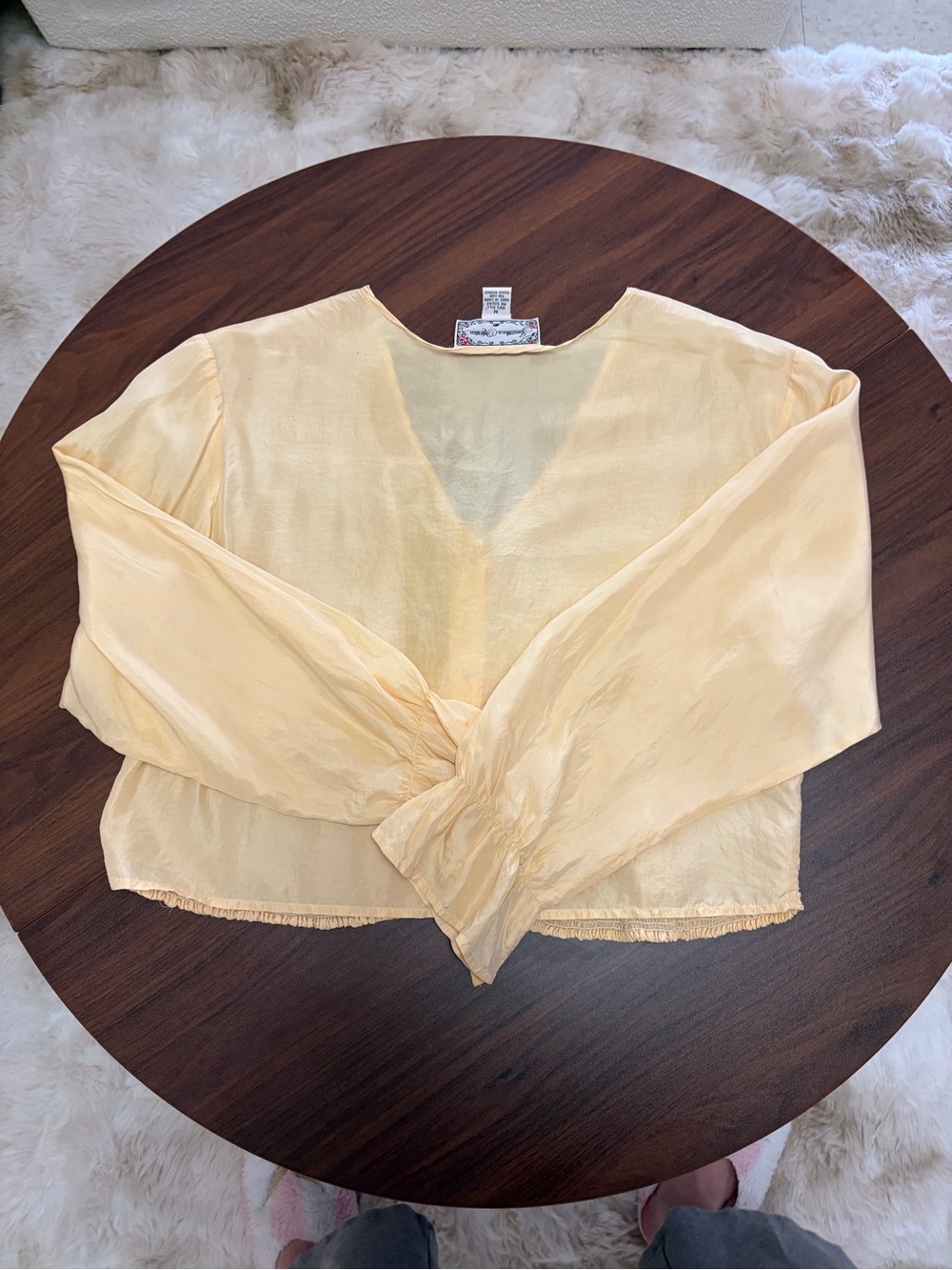100% silk jonathan martin Pale Yellow Tie-Front Textured Blouse - Picture 6 of 6